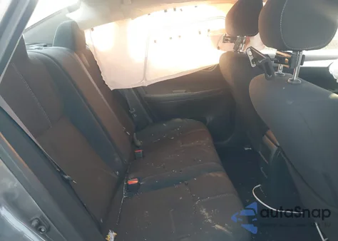 2016 Nissan Sentra S z USA, uszkodzony, nr VIN 3N1AB7AP0GY327391